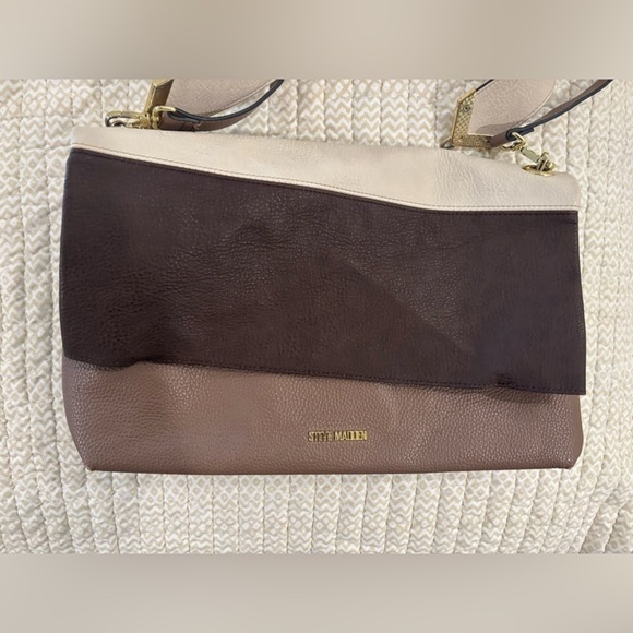 Steve Madden Shoulder Bag - Picture 5 of 5
